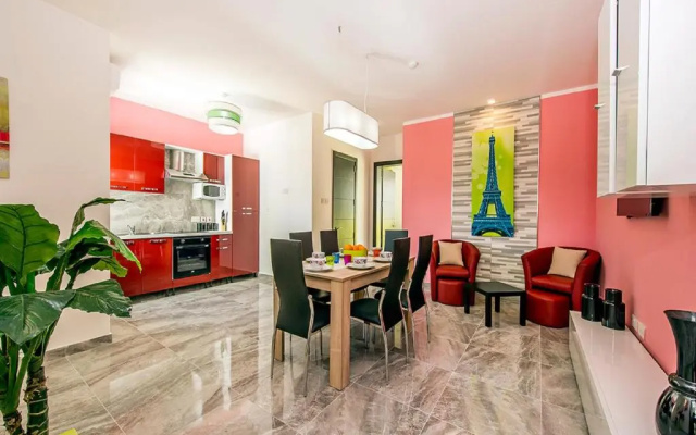 Bayside Apartments
