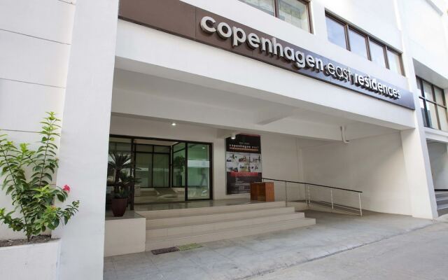 Отель Copenhagen East Residences Филиппины, Мандауэ - отзывы, цены и фото номеров - забронировать отель Copenhagen East Residences онлайн вид на фасад