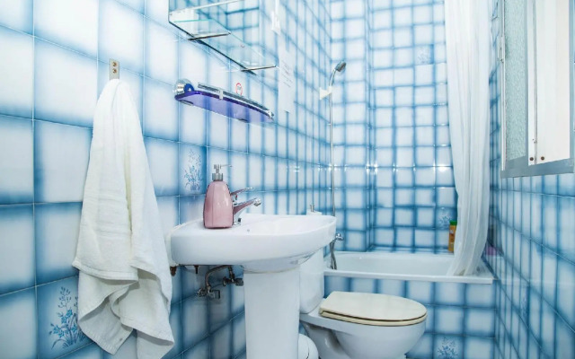 Хостел Onefam Catedral Hostel Sevilla