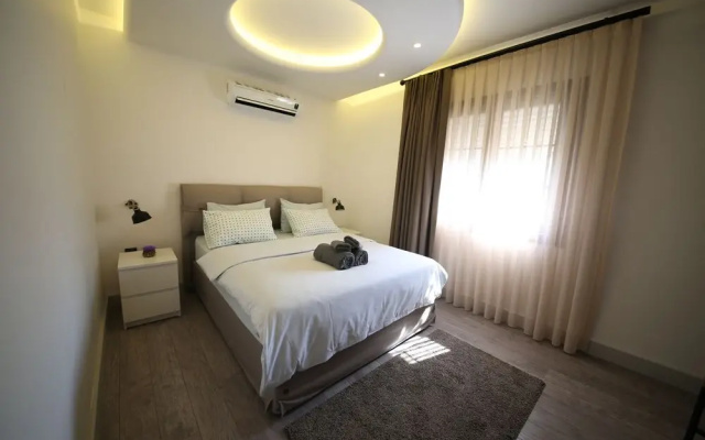 Sara Hotel