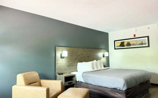 Quality Inn & Suites Greenville