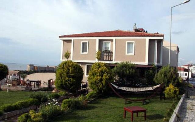 Bozcaada Panorama Hotel вид на фасад