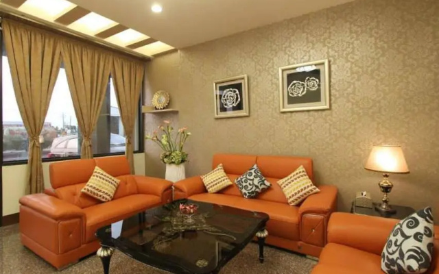 Artdeco Guest House