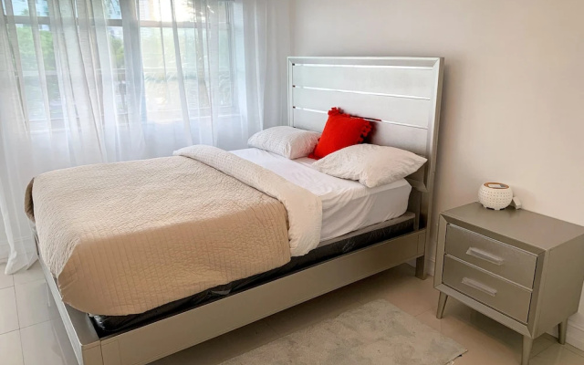 Luxury Suites Miami