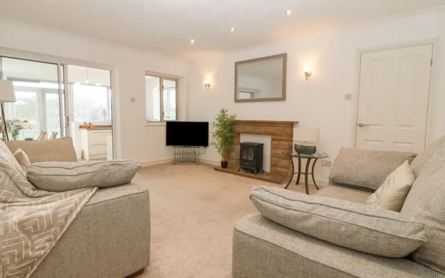 Riverview Apartment
