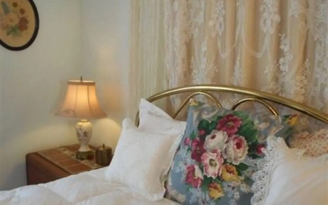 Violet Rose B&B