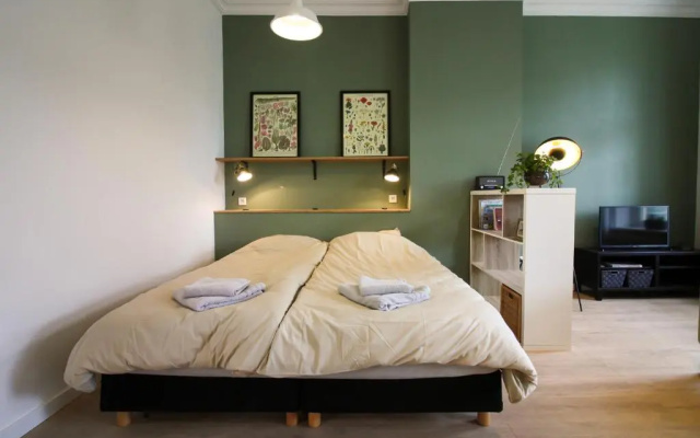 B&B TxL