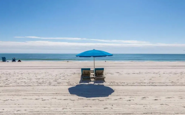 Gulf View 23
