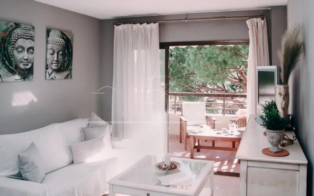 Enjoy2Rent BahiaBlanca beautiful Apartment, Marbella