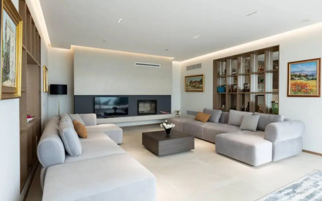 The Luxury Villa Private Pool Lake View
