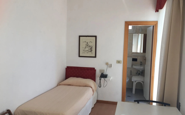 Hotel Marlisa Pier