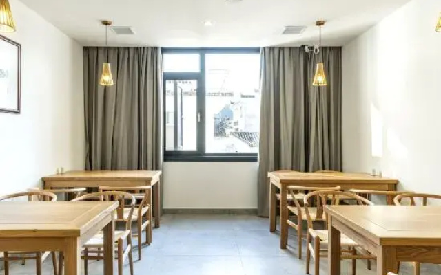 Yueshang Moon Bay Wetland Hostel