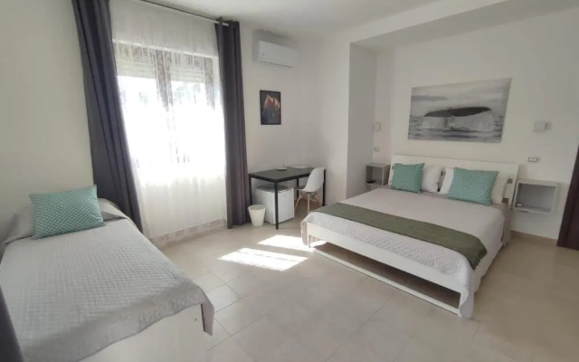 Cristian rooms