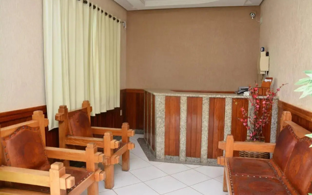 Hotel Renascer Palace
