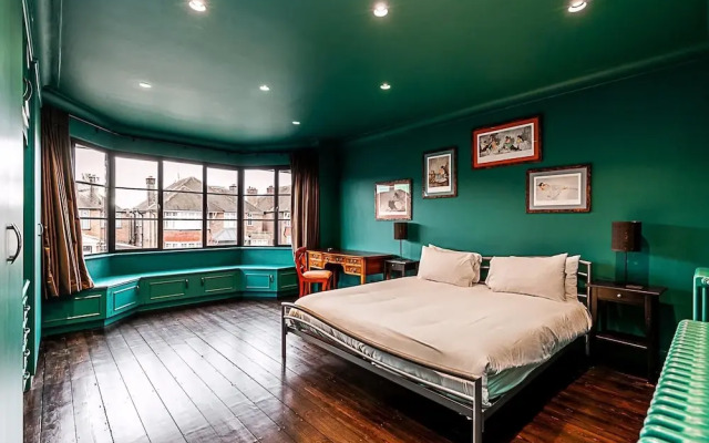Stunning 5 Bed House in Willesden Green!