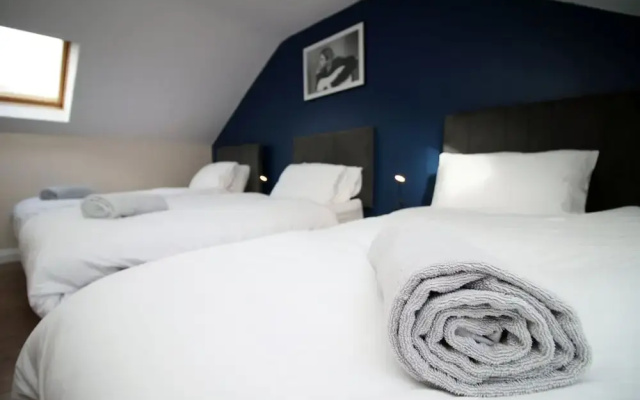 Karah Suites - Church Road II