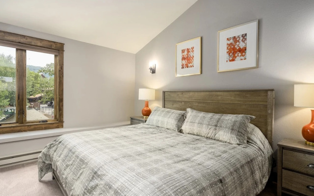 Promontory 6 3 Bedroom Townhouse by RedAwning