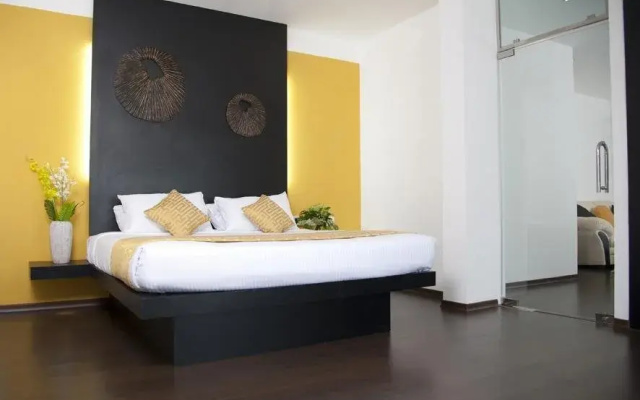 Aquarock Hotel