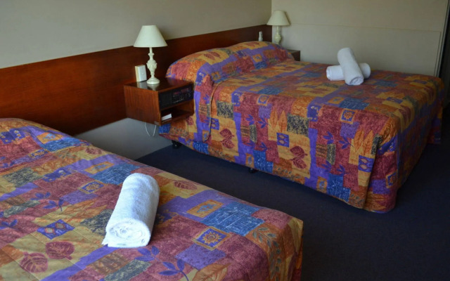 Bridge Motor Inn