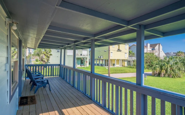 Cast A Waves 2 Bedroom Home