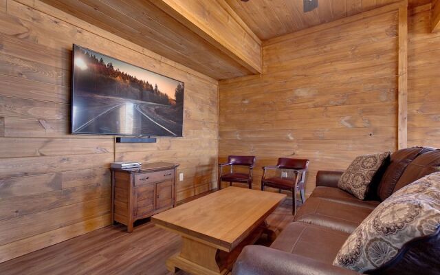 Lasting Impressions by Jackson Mountain Rentals