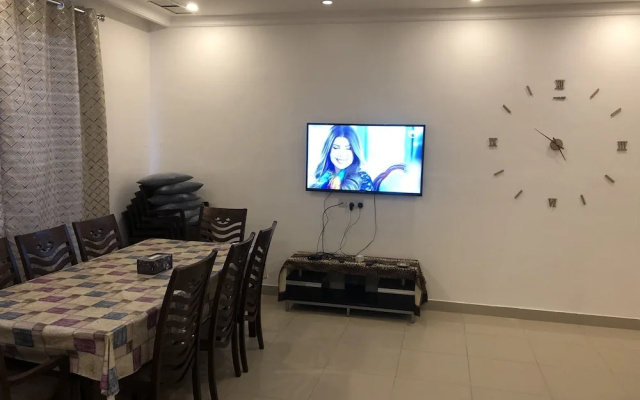 Al-Muhana Chalets