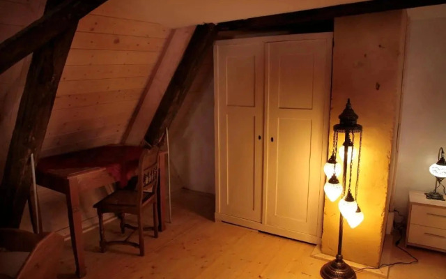 Kristallhaus anno 1438
