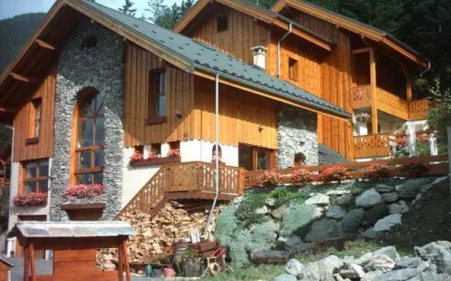 Chalet Deleglise 2