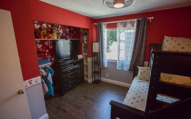 Radiator Springs 2 Bedroom Condo