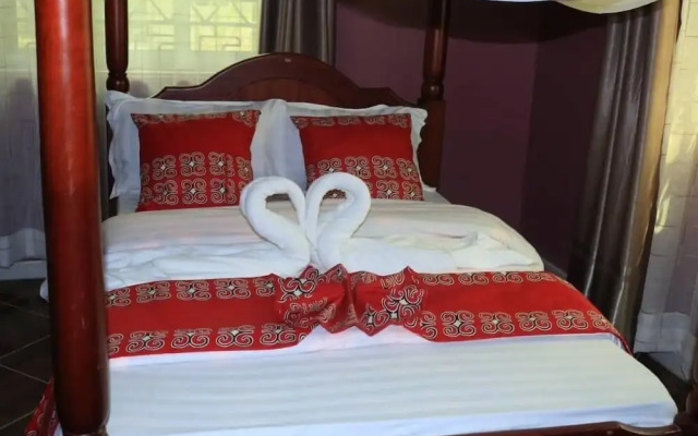 A And J Holiday Suites