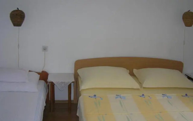 Guesthouse Eljuga Family