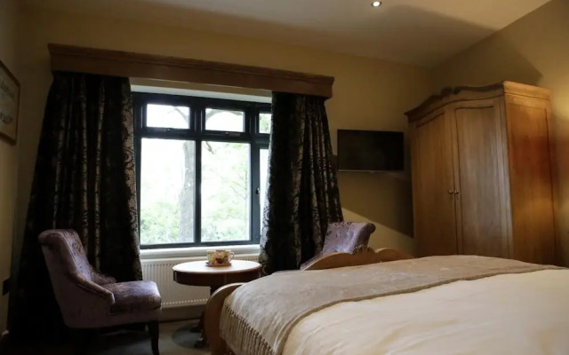 The Heather Glen Country House