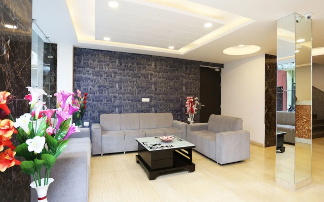 OYO 14769 Hotel Belmond