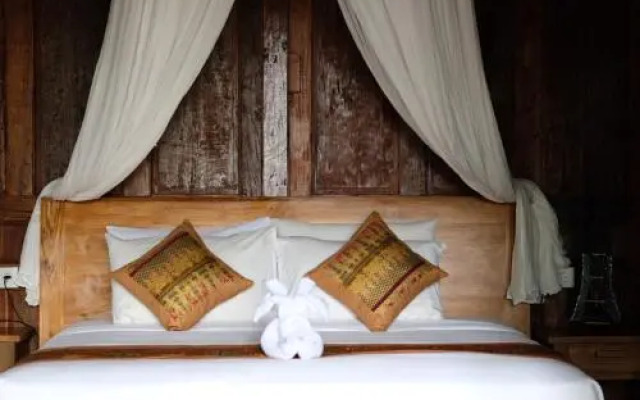 Bumbung Sari Villa