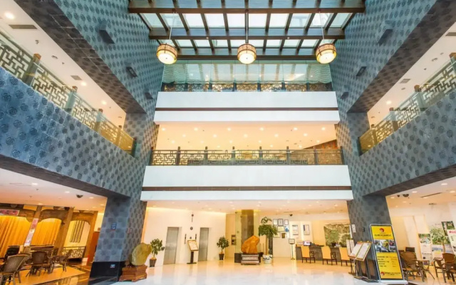 Huangshan Jinpu Dongyi Hotel