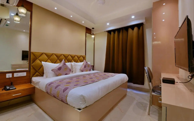 Hotel Leo Saffron