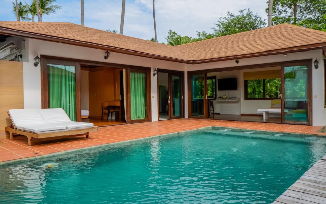 Jean Pool Villa