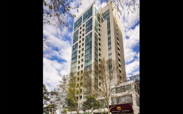 Отель Clarion Suites Gateway вид на фасад
