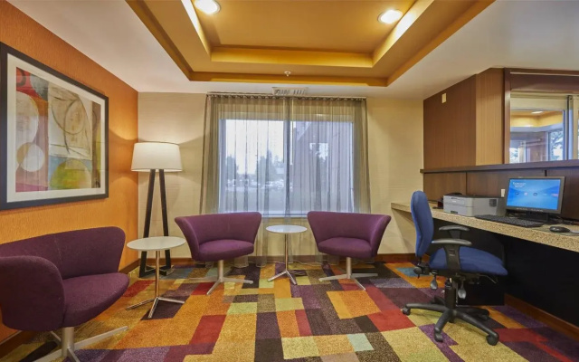 Fairfield Inn & Suites by Marriott Burlington