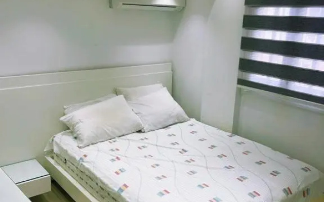 شاليه للايجار المفروش في شاطئ المعموره الاسكندريه للتواصل 01272849001