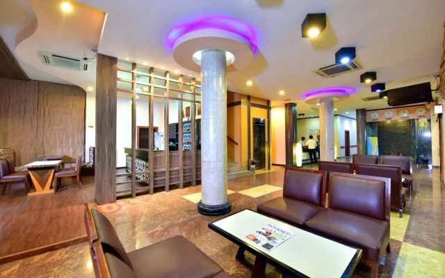 Hotel Zayar Htet San