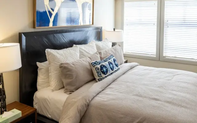 Eagle Springs East 1 & 2 Bedroom Condos