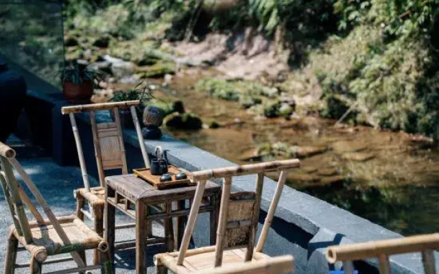 Xiling Floral Water Bay Xiyuxi Hot Spring Homestay