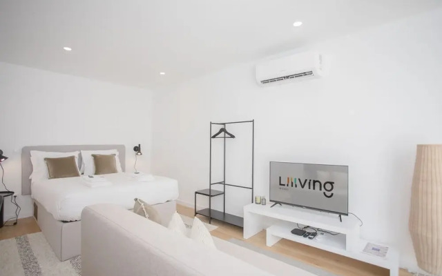 NAX Apartment F by Liiiving