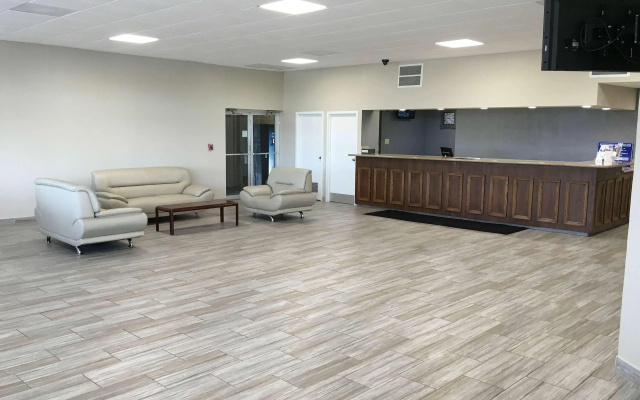 Americas Best Value Inn & Suites Greenville