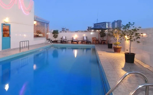Signature Inn Al Rigga