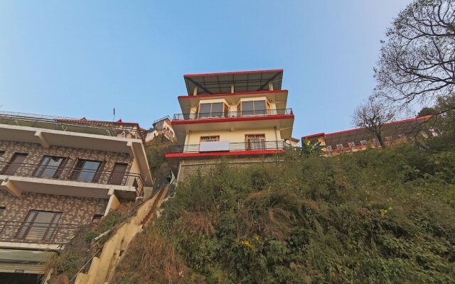 OYO 23675 Mountains Villa in Kasauli, India from 280$, photos, reviews - zenhotels.com hotel front