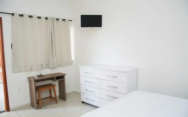 Leati's Hotel