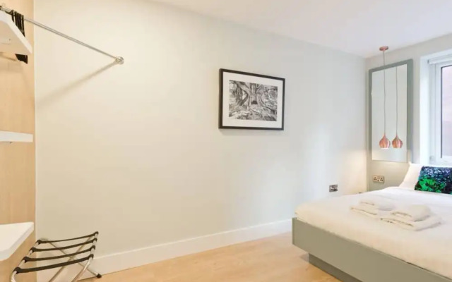 Central Dublin 2 Bedroom Apartment