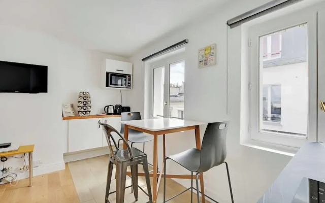 Charming Studio for 2 People - Bastille